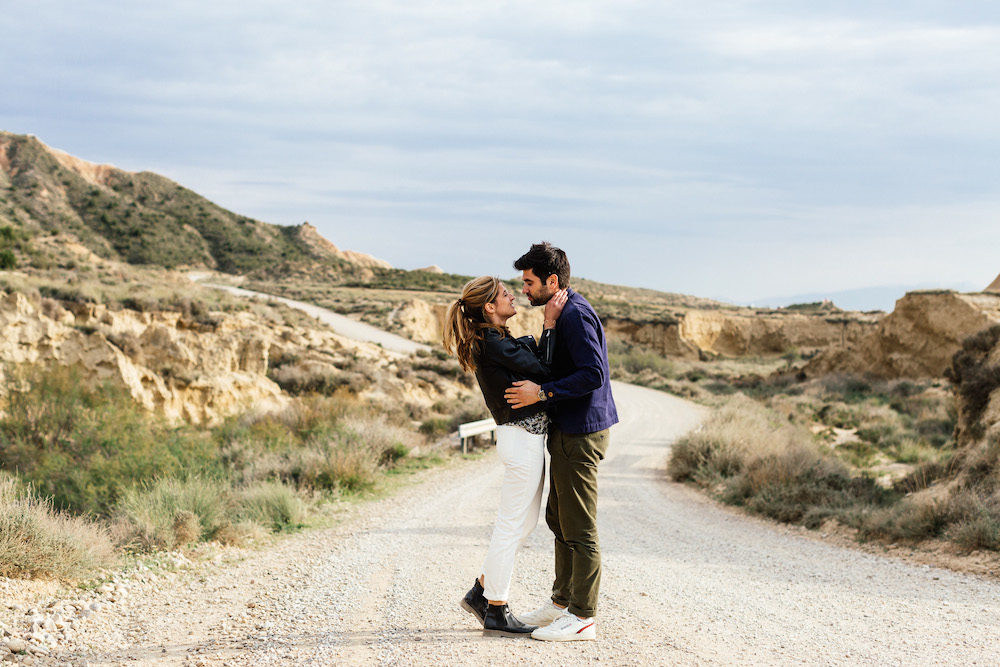 Séance engagement Emma & Olivier - Desert de Bardenas, Espagne-162